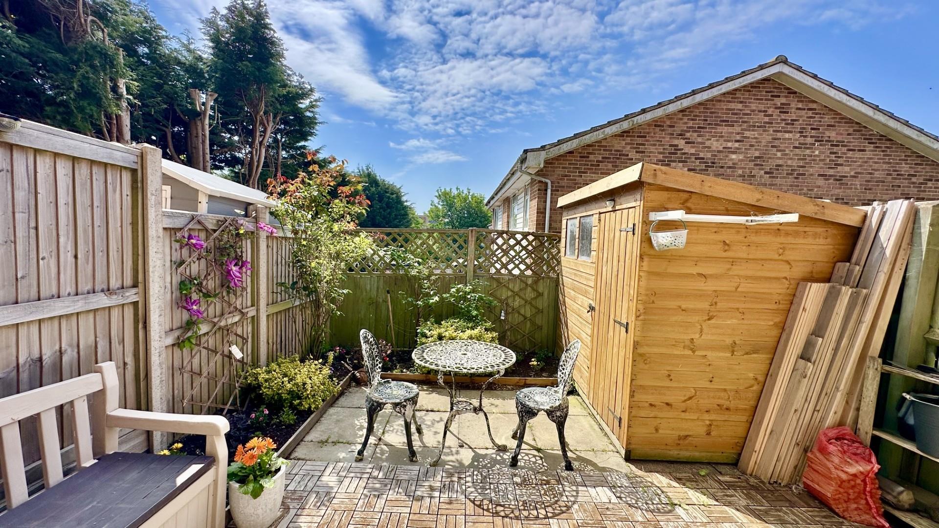 3 bed property in St. Catherines Close, St. Leonards-On-Sea